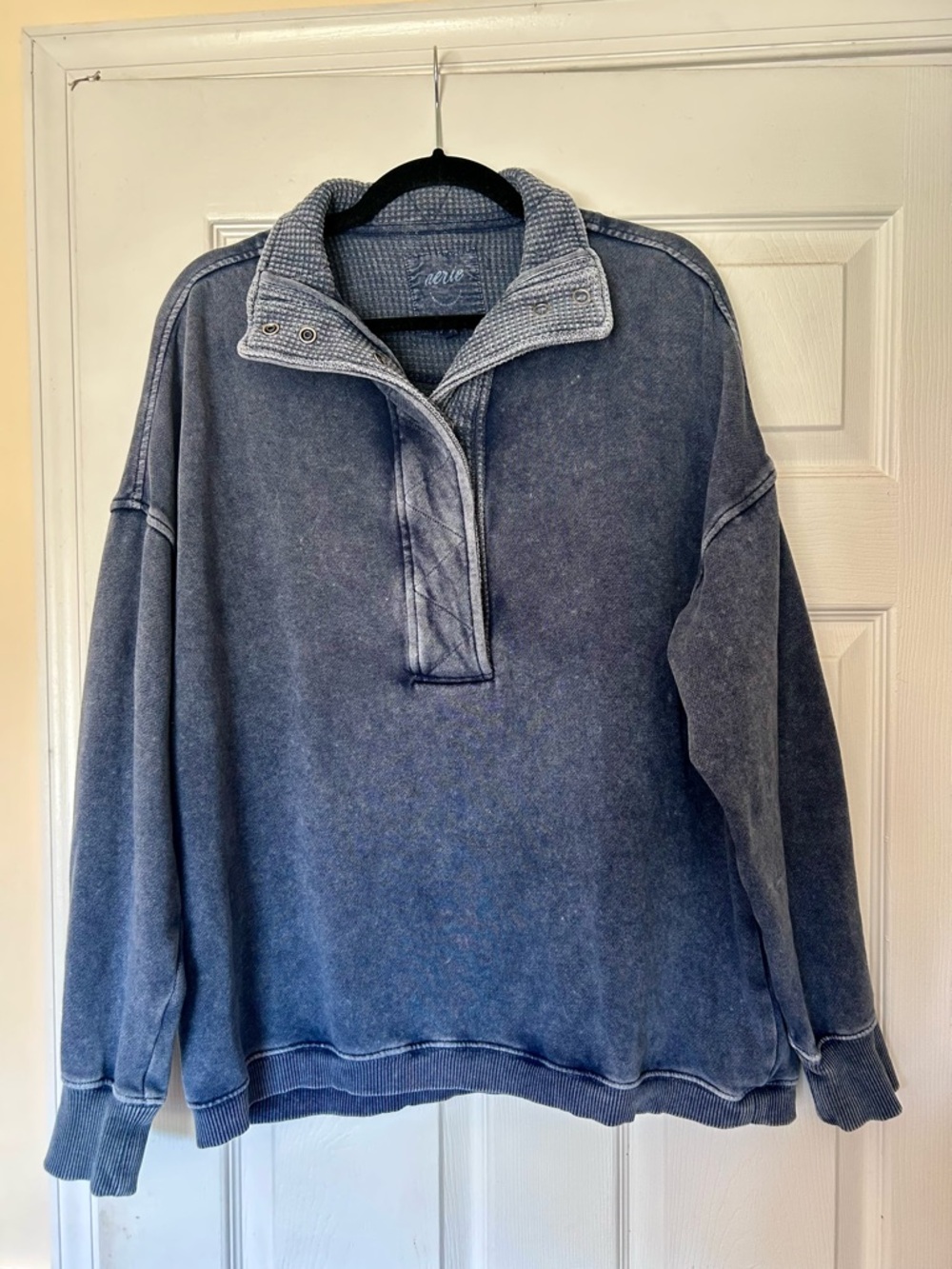 Aerie Getaway Quarter Snap Sweatshirt